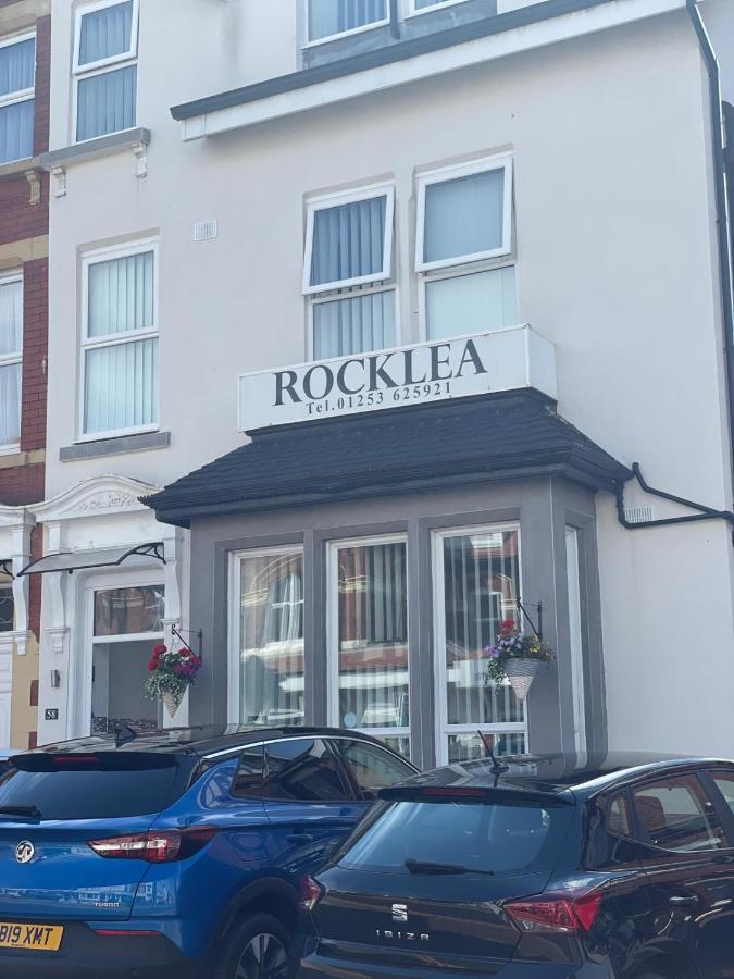 Rocklea Hotel Blackpool Bagian luar foto